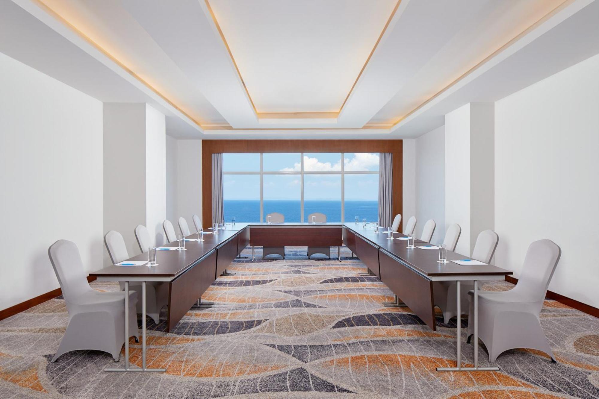 Four Points By Sheraton מנאדו מראה חיצוני תמונה