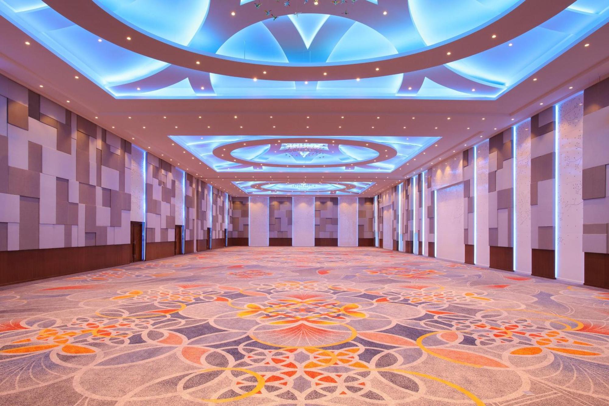 Four Points By Sheraton מנאדו מראה חיצוני תמונה