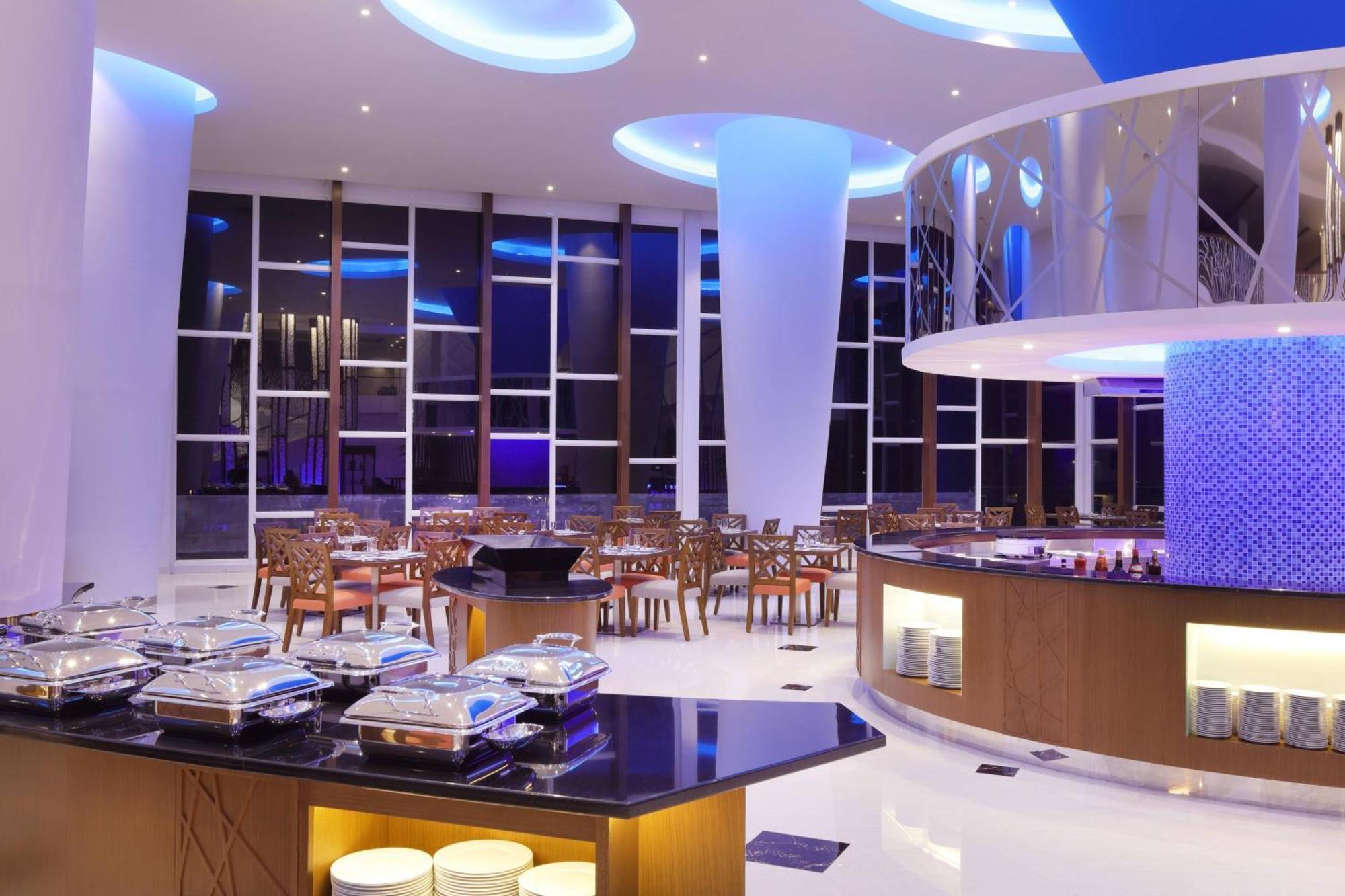 Four Points By Sheraton מנאדו מראה חיצוני תמונה