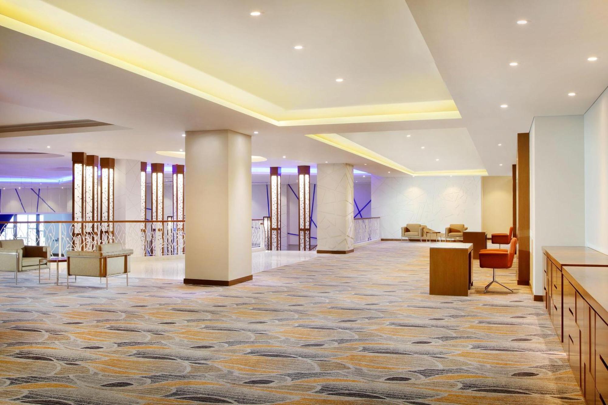 Four Points By Sheraton מנאדו מראה חיצוני תמונה
