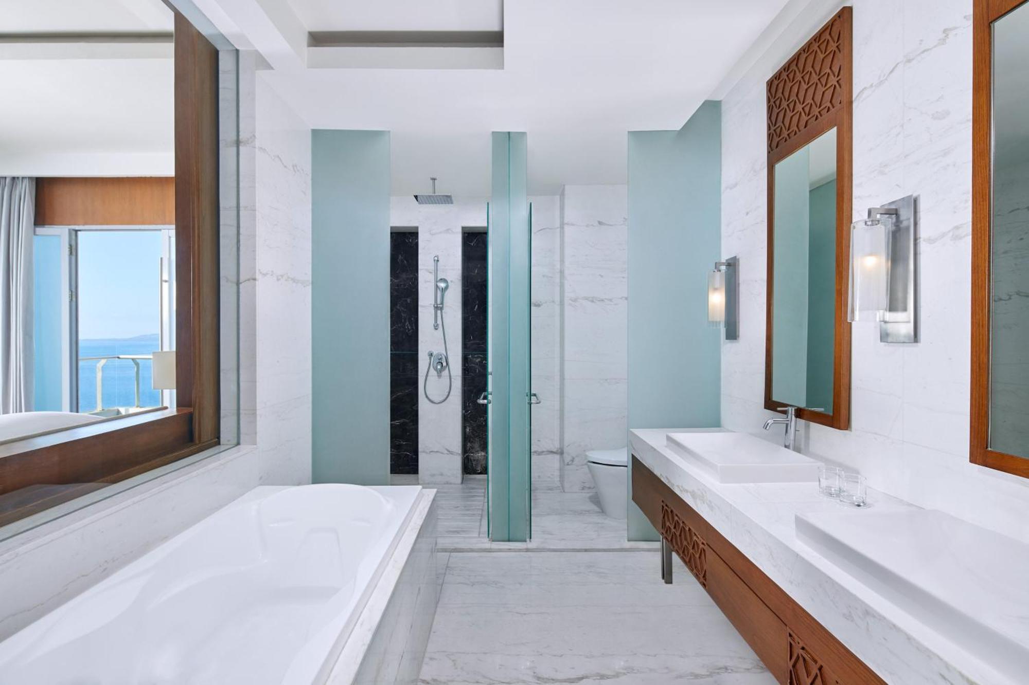 Four Points By Sheraton מנאדו מראה חיצוני תמונה
