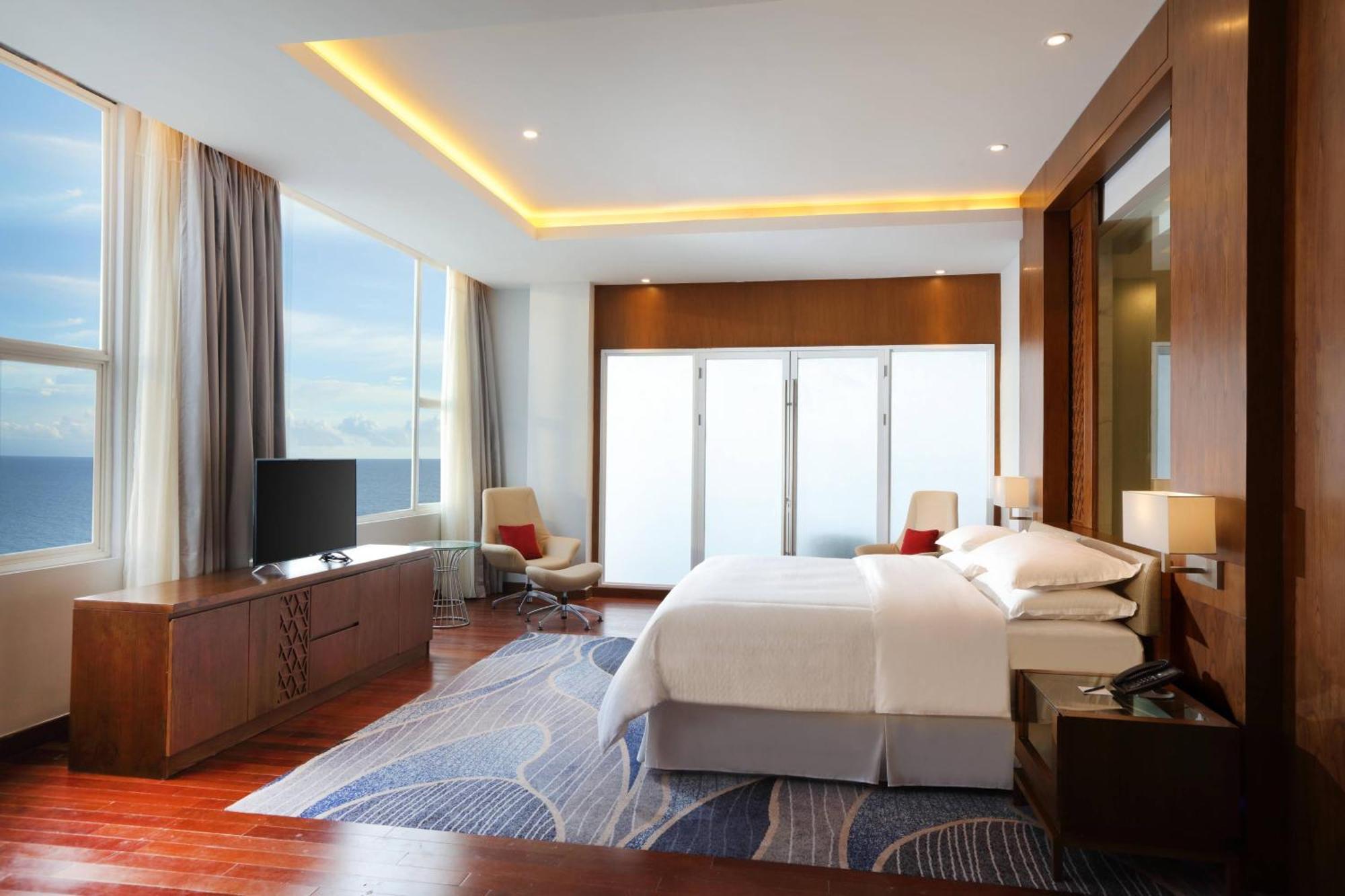 Four Points By Sheraton מנאדו מראה חיצוני תמונה